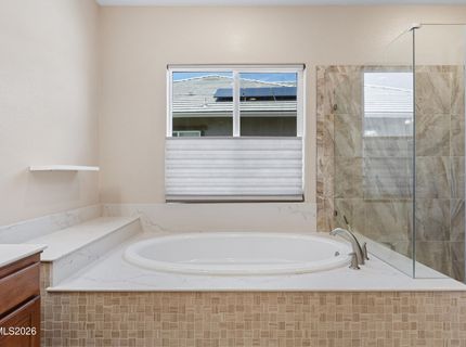 9827 Dyevera Lane, Reno, NV 89521 Photo