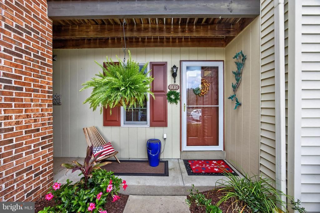 408 WESTRIDGE DRIVE , PHOENIXVILLE, PA 19460