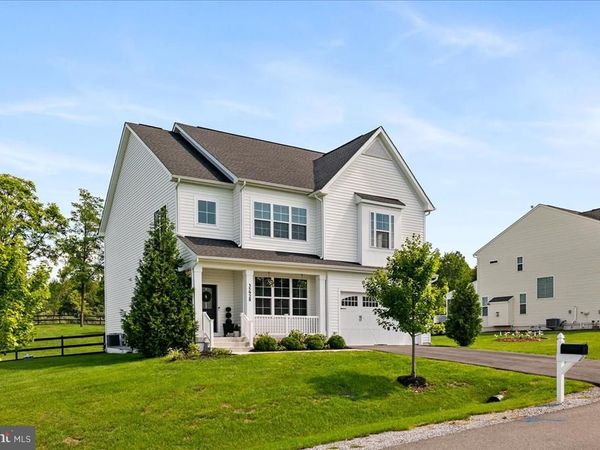 35928 PLATINUM DRIVE, ROUND HILL, VA 20141