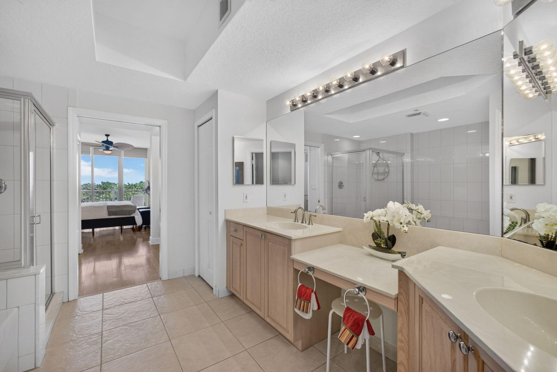 221 Ocean Grande Boulevard, Unit 407, Jupiter, FL 33477 Photo