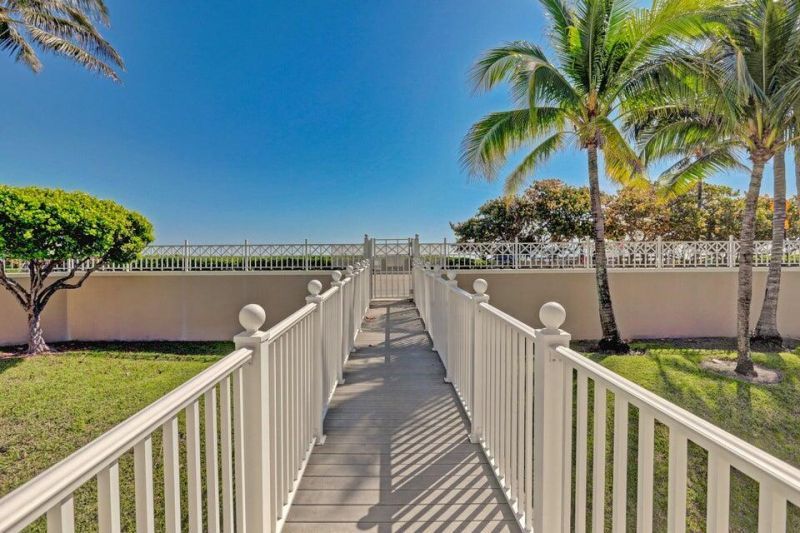 221 Ocean Grande Boulevard, Unit 407, Jupiter, FL 33477 Photo