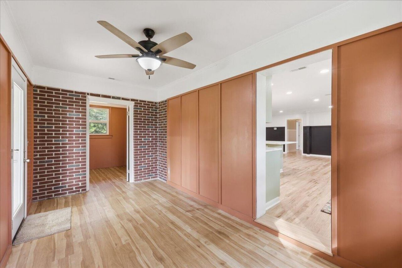 918 Friendship Road Photo 25