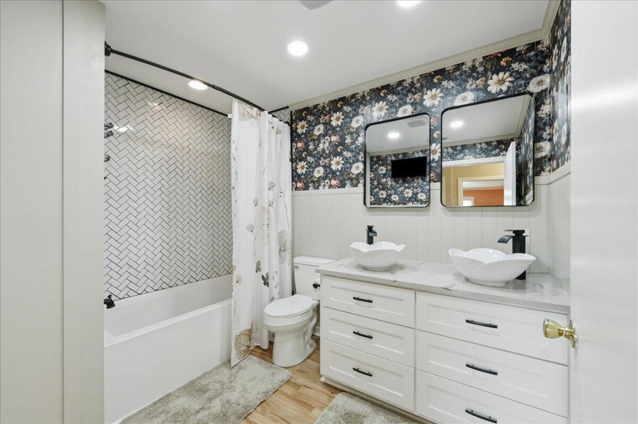 918 Friendship Road Photo 36