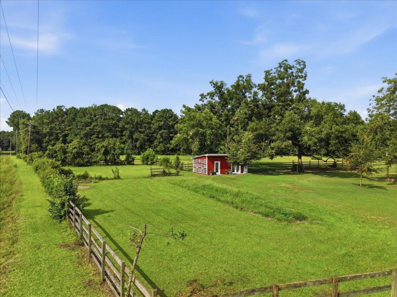 918 Friendship Road Photo 68