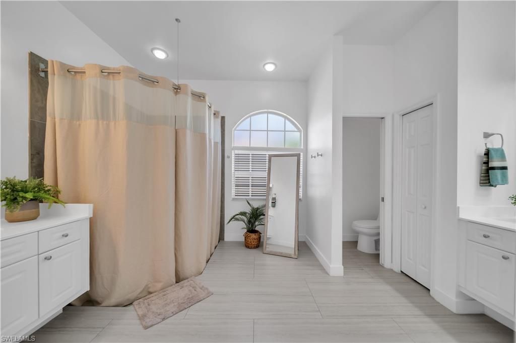 11142 Lakeland Cir, Fort Myers, FL 33913 Photo