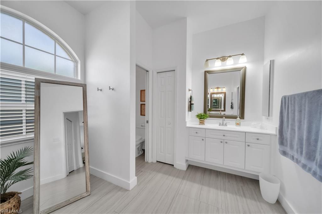 11142 Lakeland Cir, Fort Myers, FL 33913 Photo
