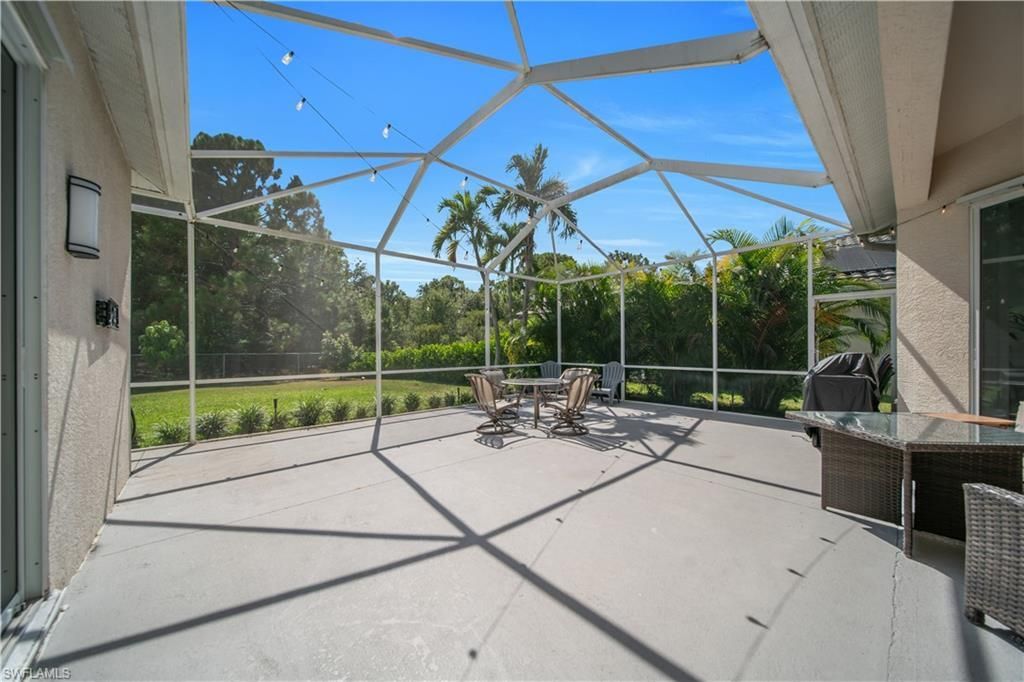 11142 Lakeland Cir, Fort Myers, FL 33913 Photo