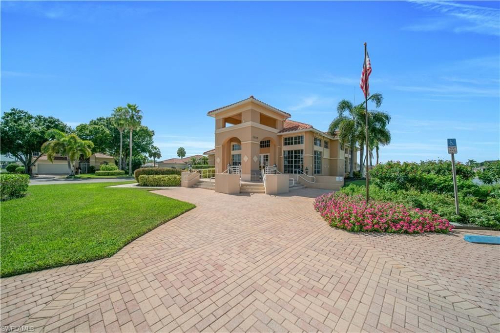11142 Lakeland Cir, Fort Myers, FL 33913 Photo