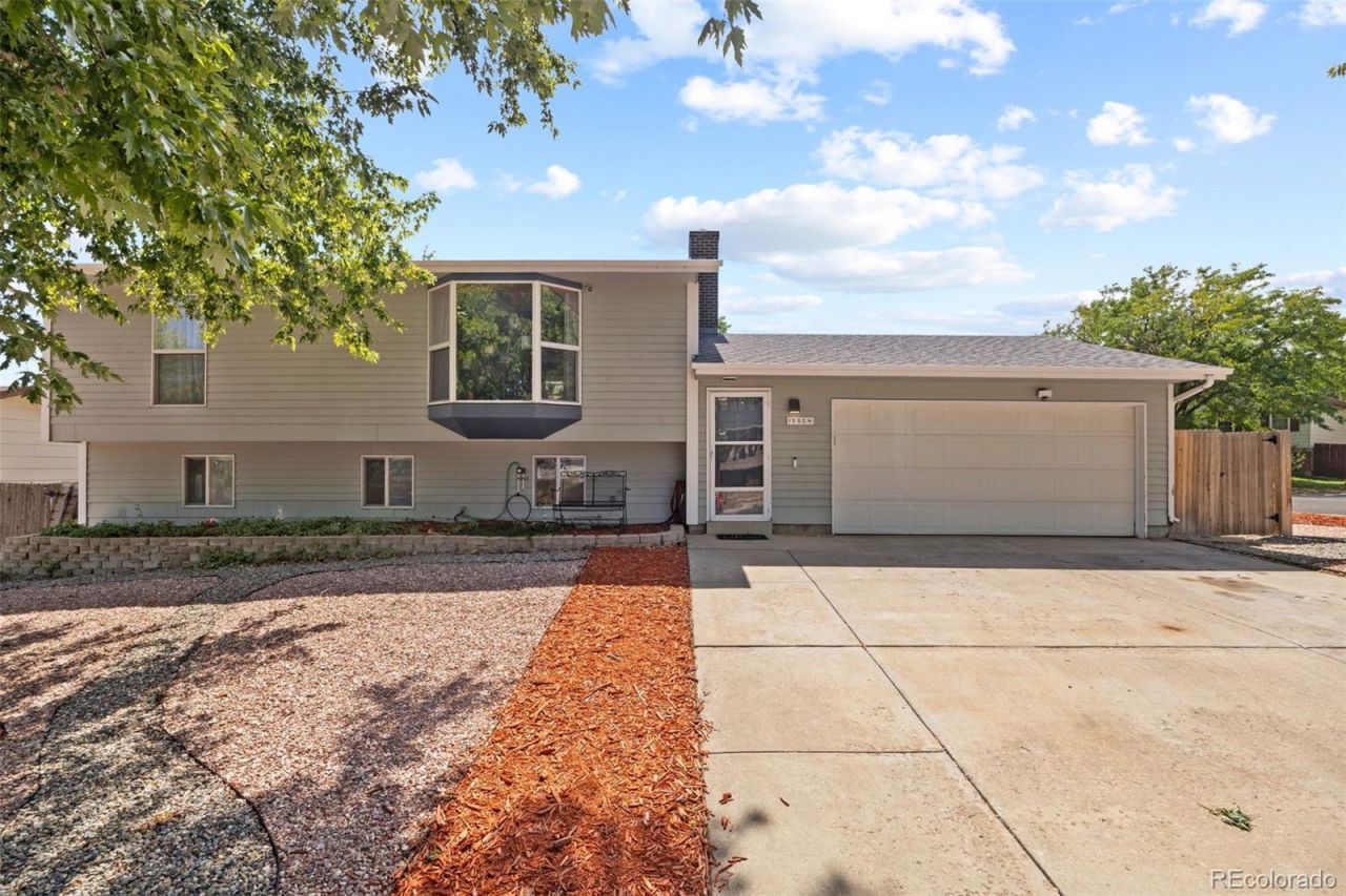 15504 E Evans Avenue, Aurora, CO 80013 Main Photo
