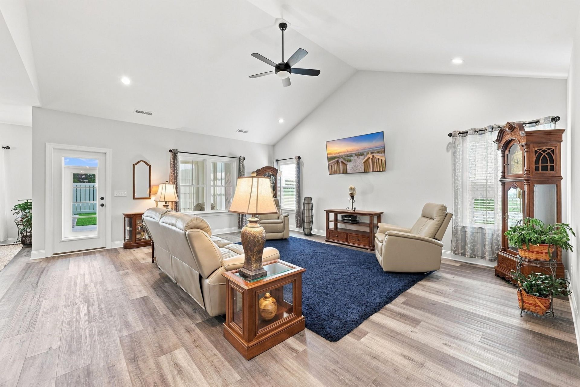 1413 Crooked Hook Rd. Photo 10