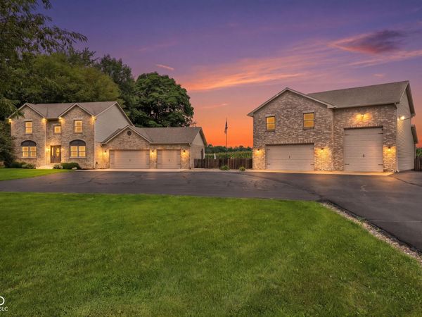 94 Victory Hill, Coatesville, IN 46121