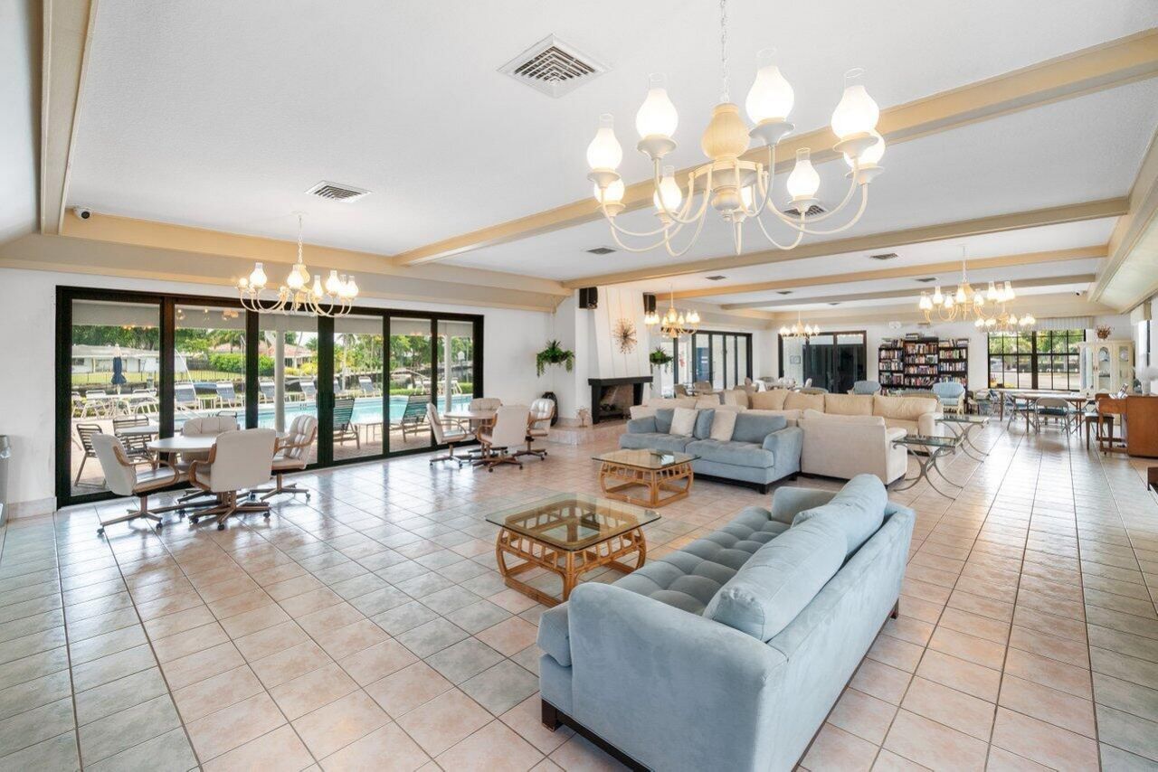 120 Cypress Club Drive, Unit 231, Pompano Beach, FL 33060 Photo