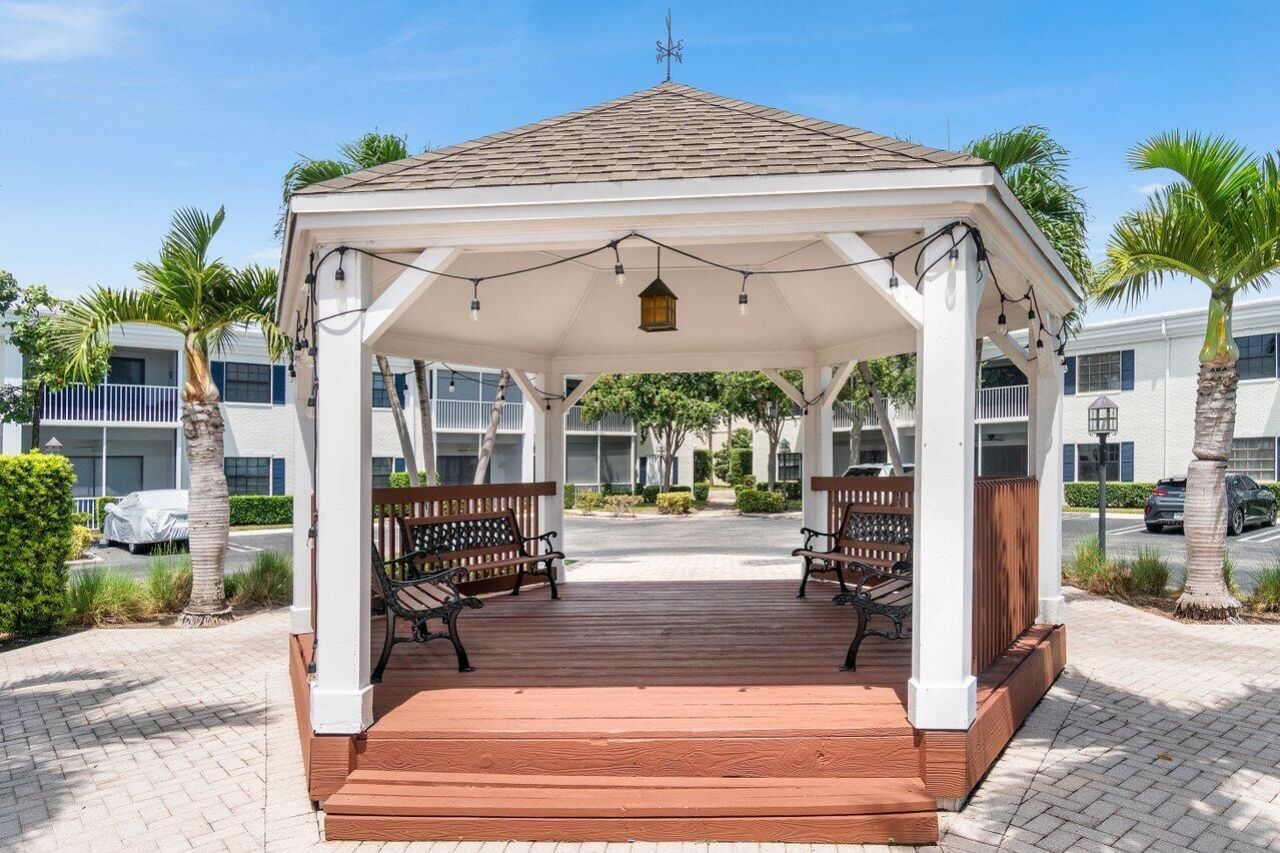 120 Cypress Club Drive, Unit 231, Pompano Beach, FL 33060 Photo