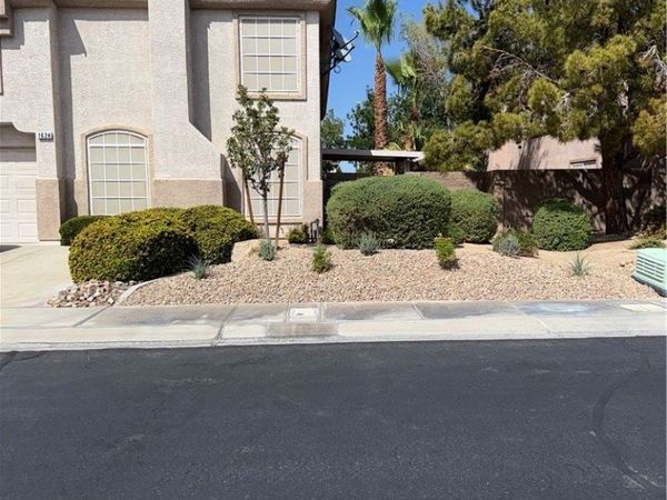 1624 Coyote Run Drive , Henderson, NV 89014
