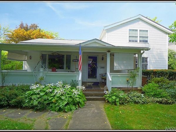 300 Oneida Street , Lewiston, NY 14092