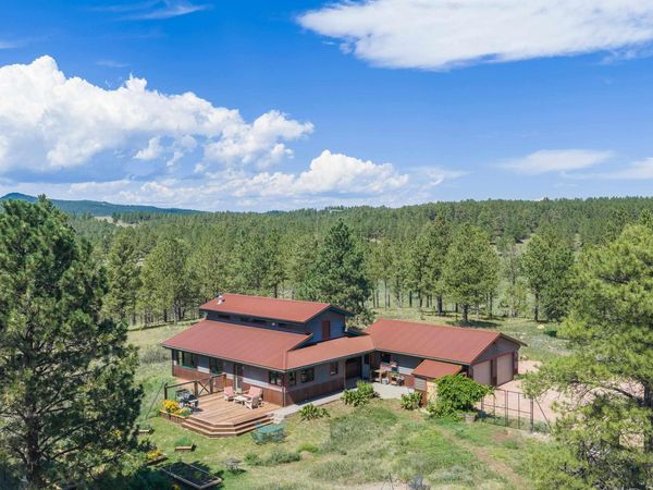 24711 BLUE JEAN TR, Hermosa, SD 57744