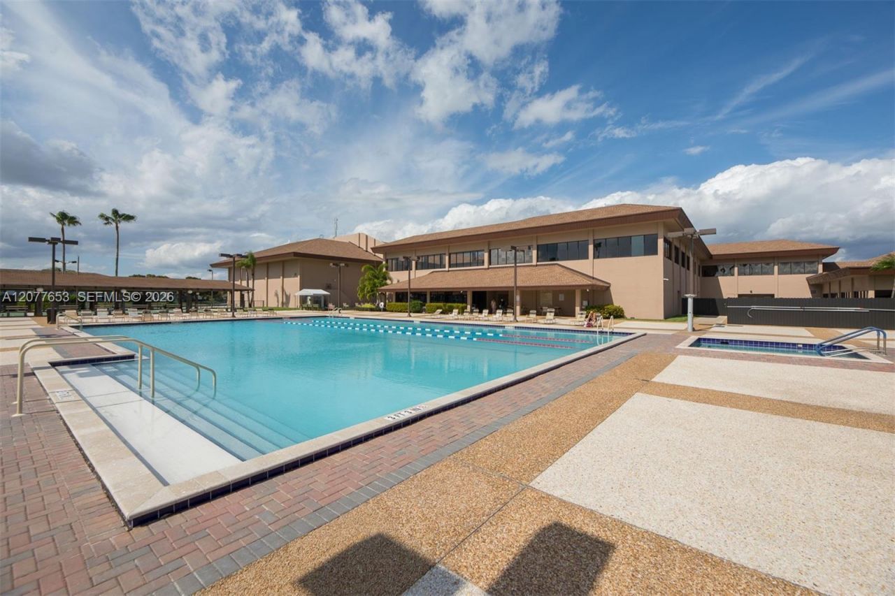12601 SW 13th St, Unit 315G, Pembroke Pines, FL 33027 Photo