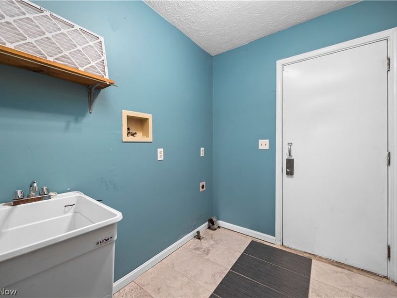 4101 Ivanhoe Drive, Lorain, OH 44053 Photo 24