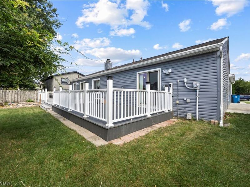 4101 Ivanhoe Drive, Lorain, OH 44053 Photo 28