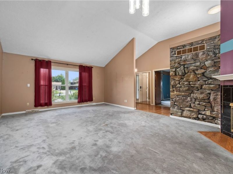 4101 Ivanhoe Drive, Lorain, OH 44053 Photo 4