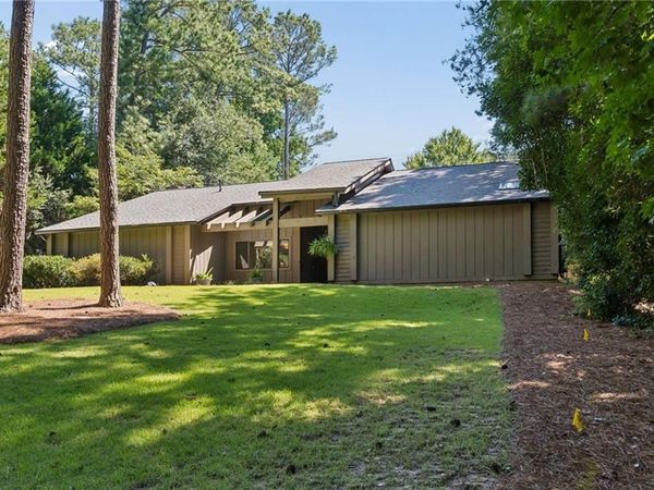 4188 Lake Rill Court, Marietta, GA 30062