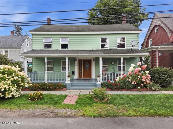 205 Maple Avenue , Hawley, PA 18428