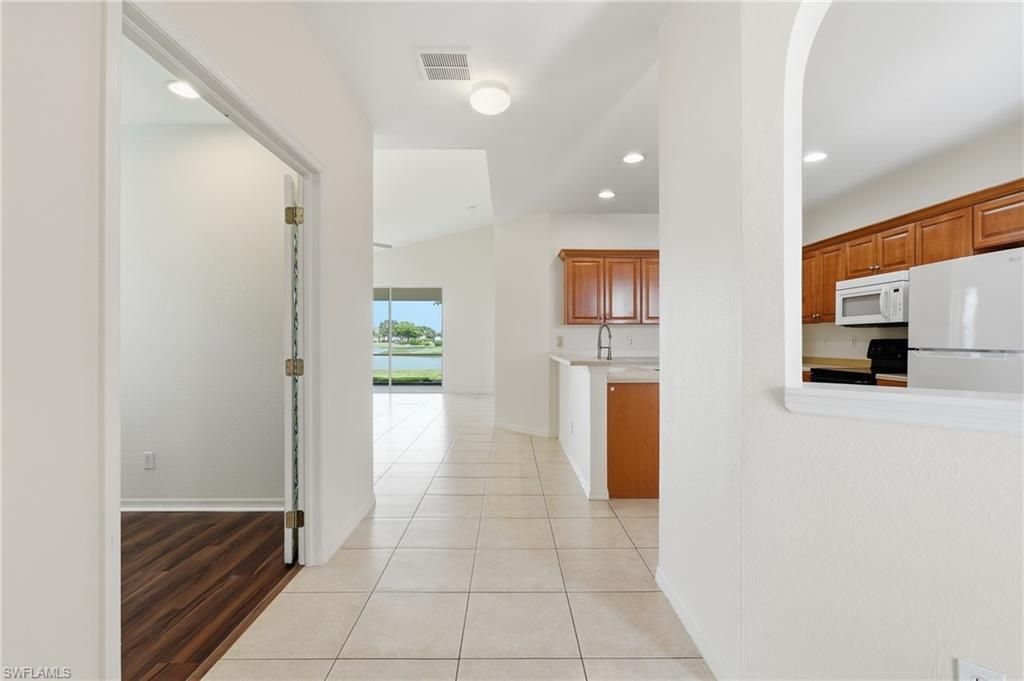 4327 Avian Ave , Fort Myers, FL 33916 Photo