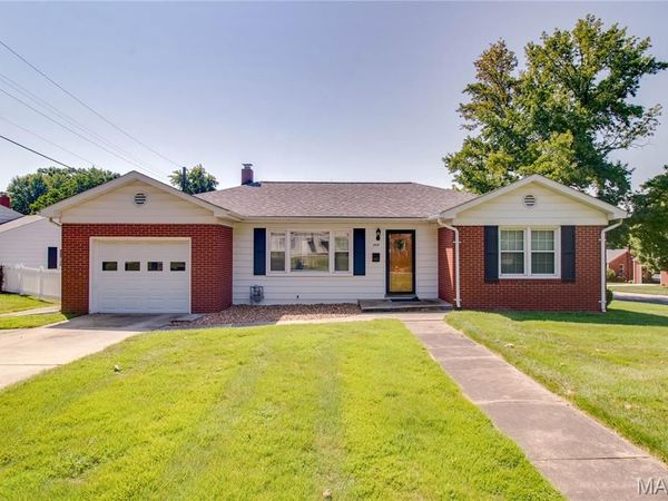 305 Brentwood Boulevard, Alton, IL 62002