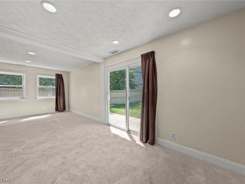 2542 Royal County Down, Unit A, Uniontown, OH 44685 Photo 7