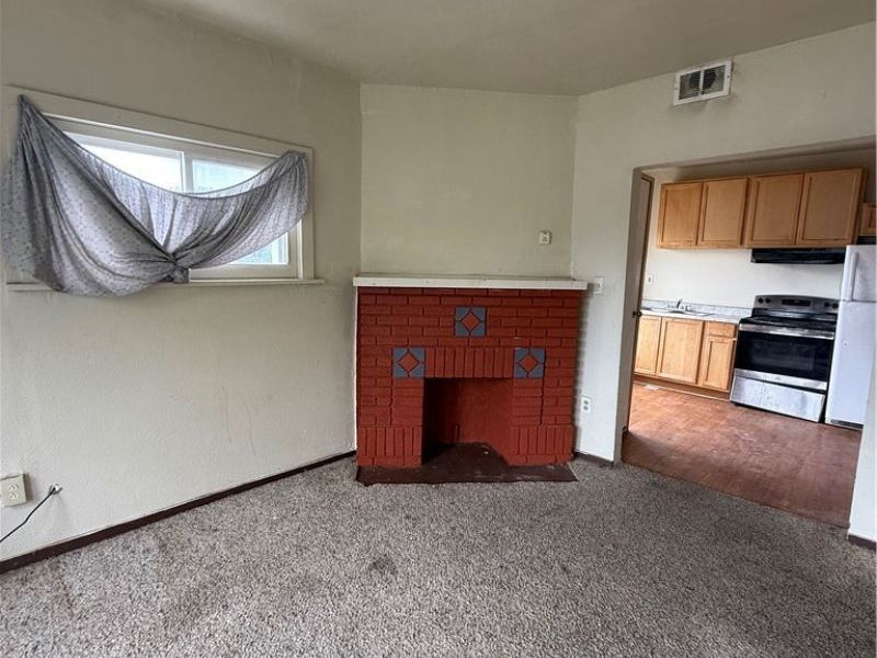 976 E 70th Street, Cleveland, OH 44103 Photo 19
