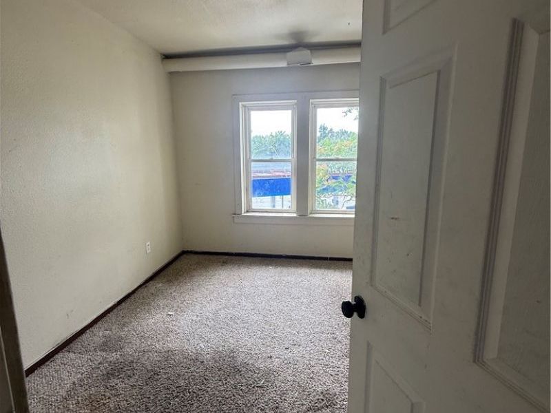 976 E 70th Street, Cleveland, OH 44103 Photo 22