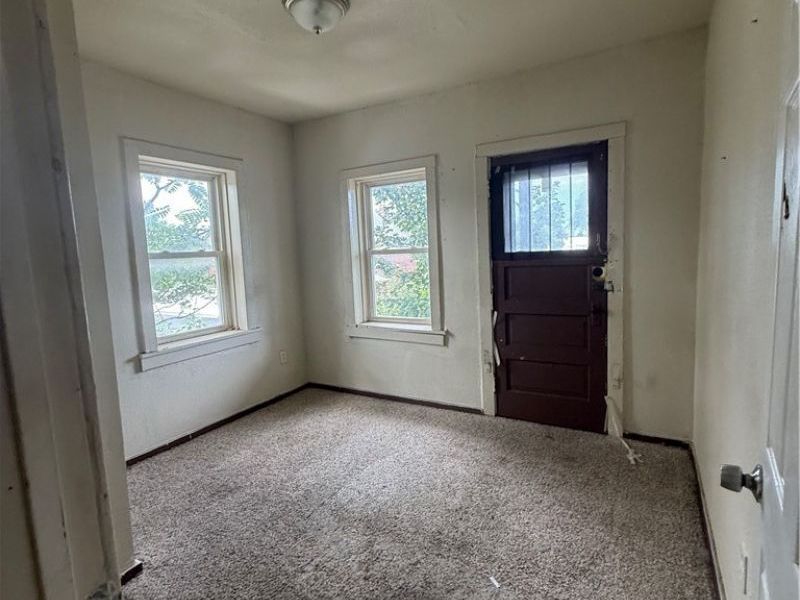 976 E 70th Street, Cleveland, OH 44103 Photo 23