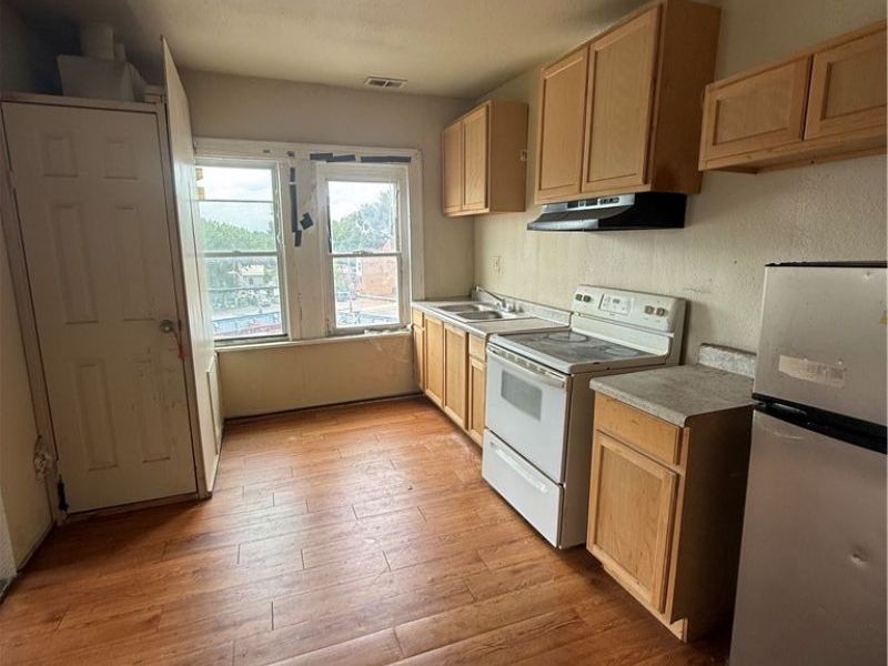 976 E 70th Street, Cleveland, OH 44103 Photo 30