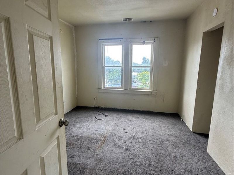 976 E 70th Street, Cleveland, OH 44103 Photo 32