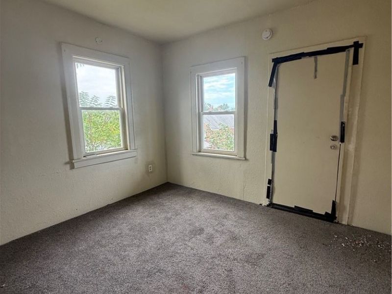 976 E 70th Street, Cleveland, OH 44103 Photo 33