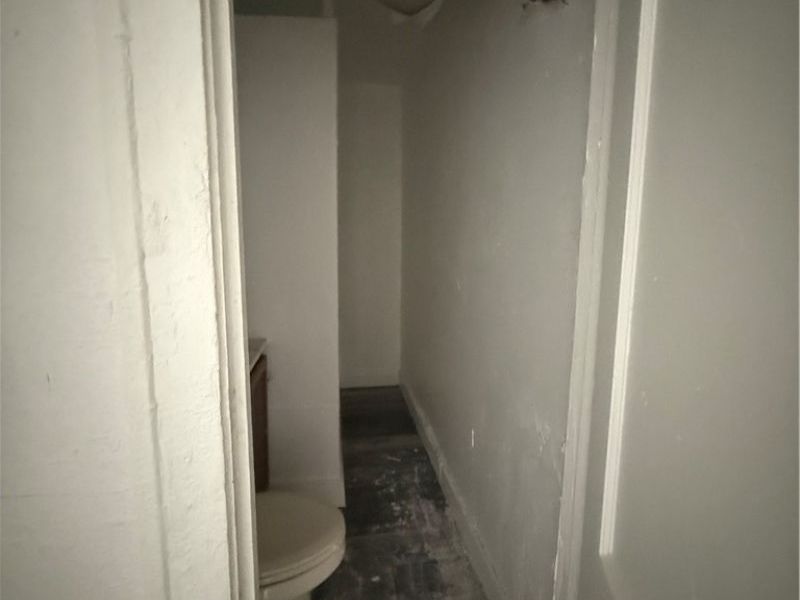 976 E 70th Street, Cleveland, OH 44103 Photo 40