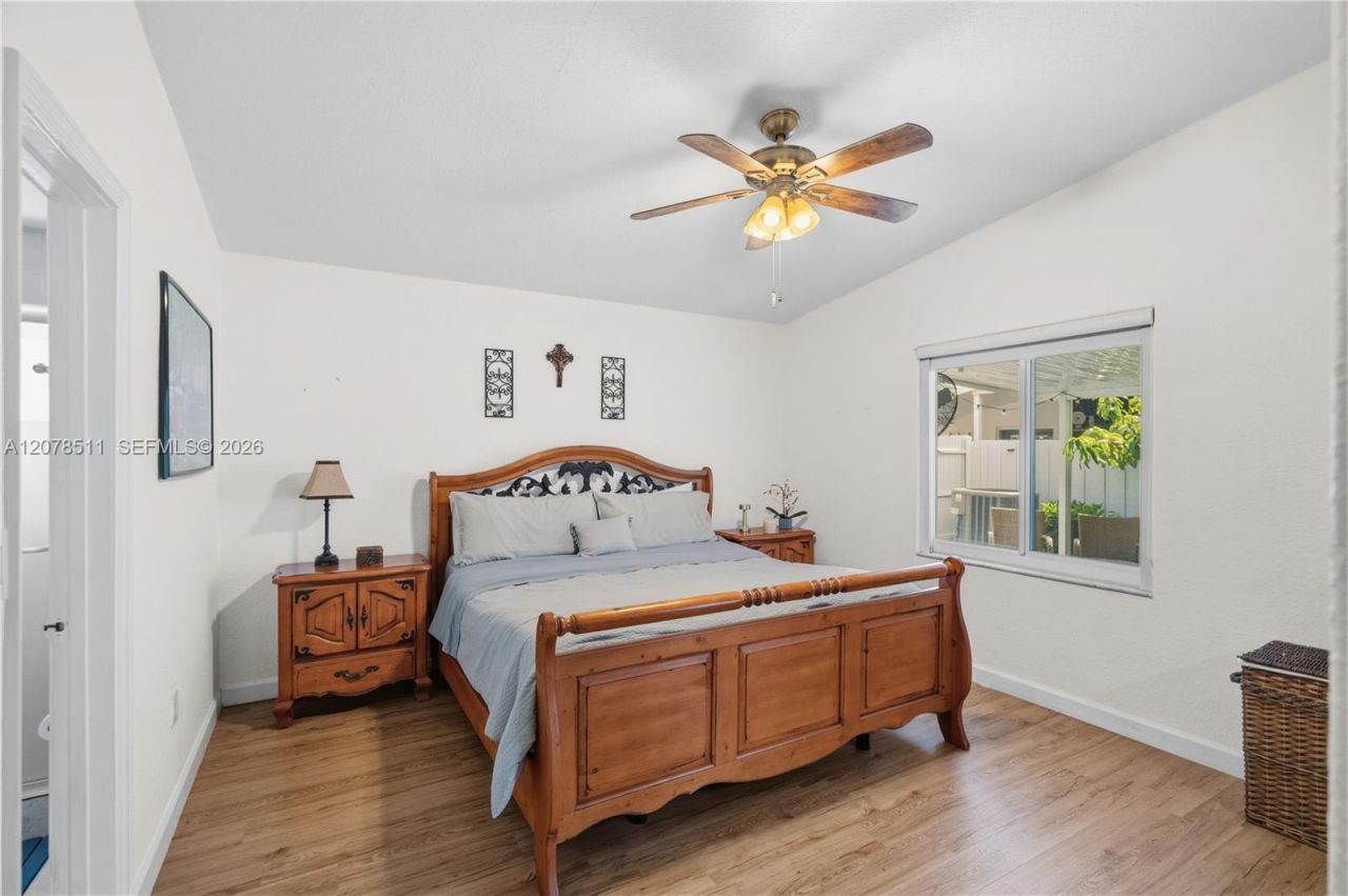 7456 W 34th Ln, Hialeah, FL 33018 Photo