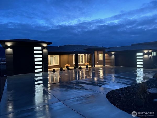 109 Wren Loop SW, Mattawa, WA 99349