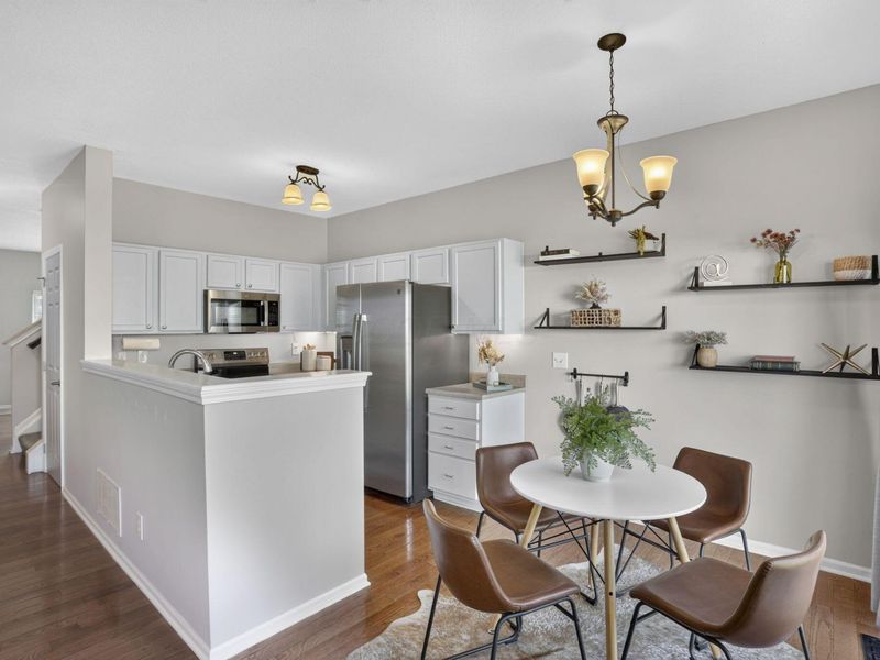 1216 Green Drive, Unit 605, Gahanna, OH 43230 Photo 10