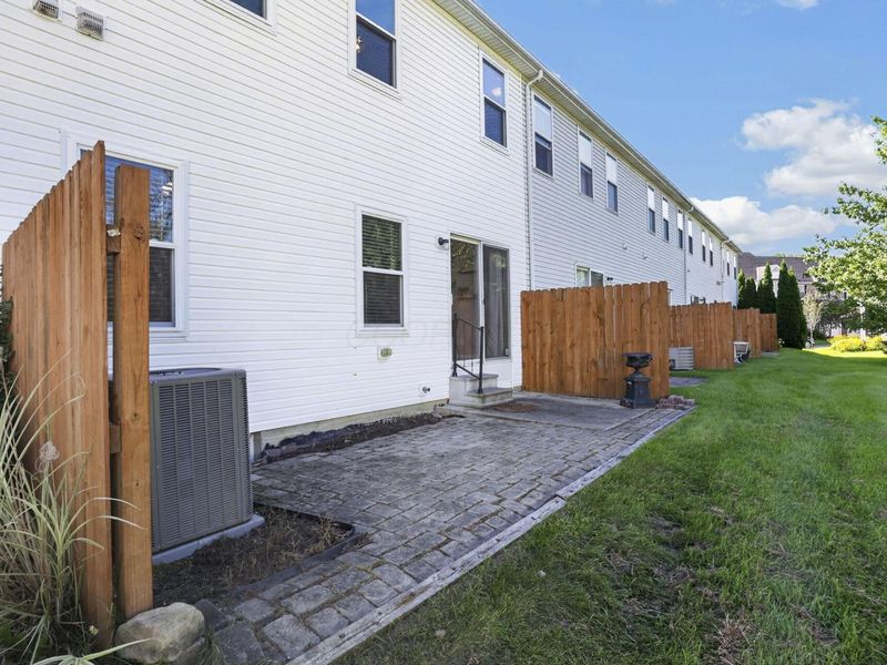 1216 Green Drive, Unit 605, Gahanna, OH 43230 Photo 27