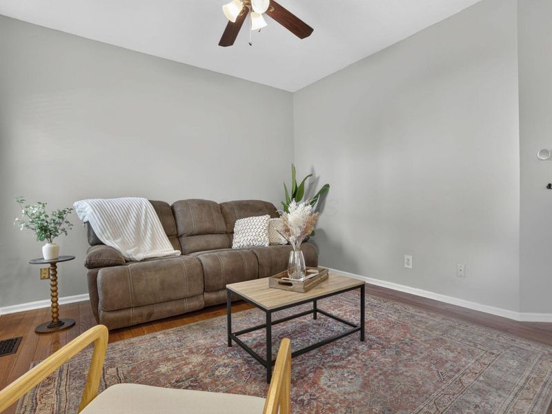 1216 Green Drive, Unit 605, Gahanna, OH 43230 Photo 6