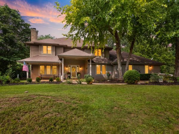 7701 Old Post Road , Crystal Lake, IL 60014