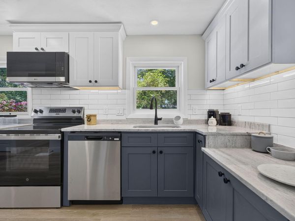 46 Lake Shore Drive, East Falmouth, MA 02536