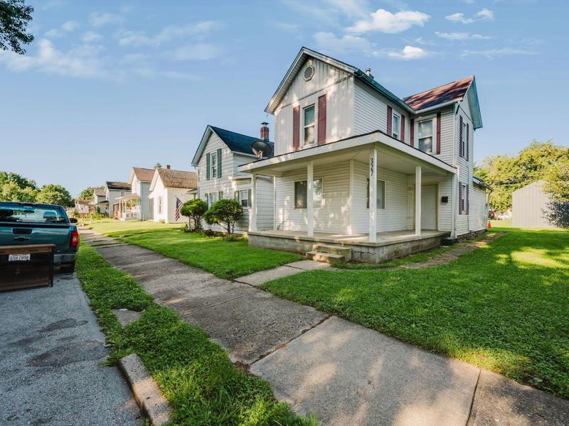 327 Harrison Avenue, Lancaster, OH 43130 Photo 2