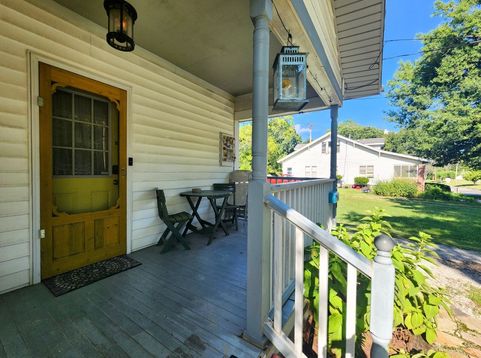 Main Photo