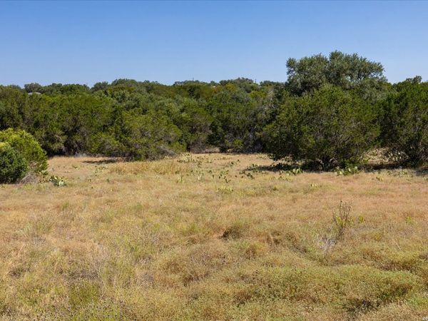 6730 Spring Branch Rd., New Braunfels, TX 78070