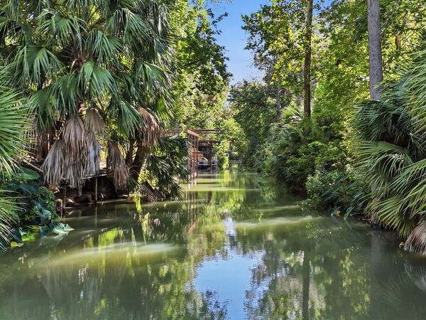 331 RIVER Bend Dr, New Braunfels, TX 78130