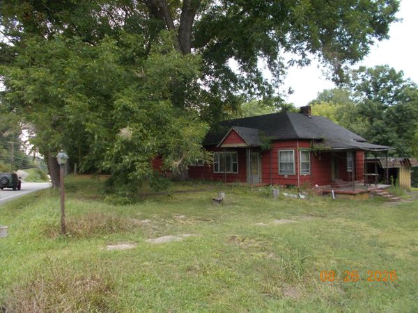 11074 Dayton Pike, Soddy Daisy, TN 37379