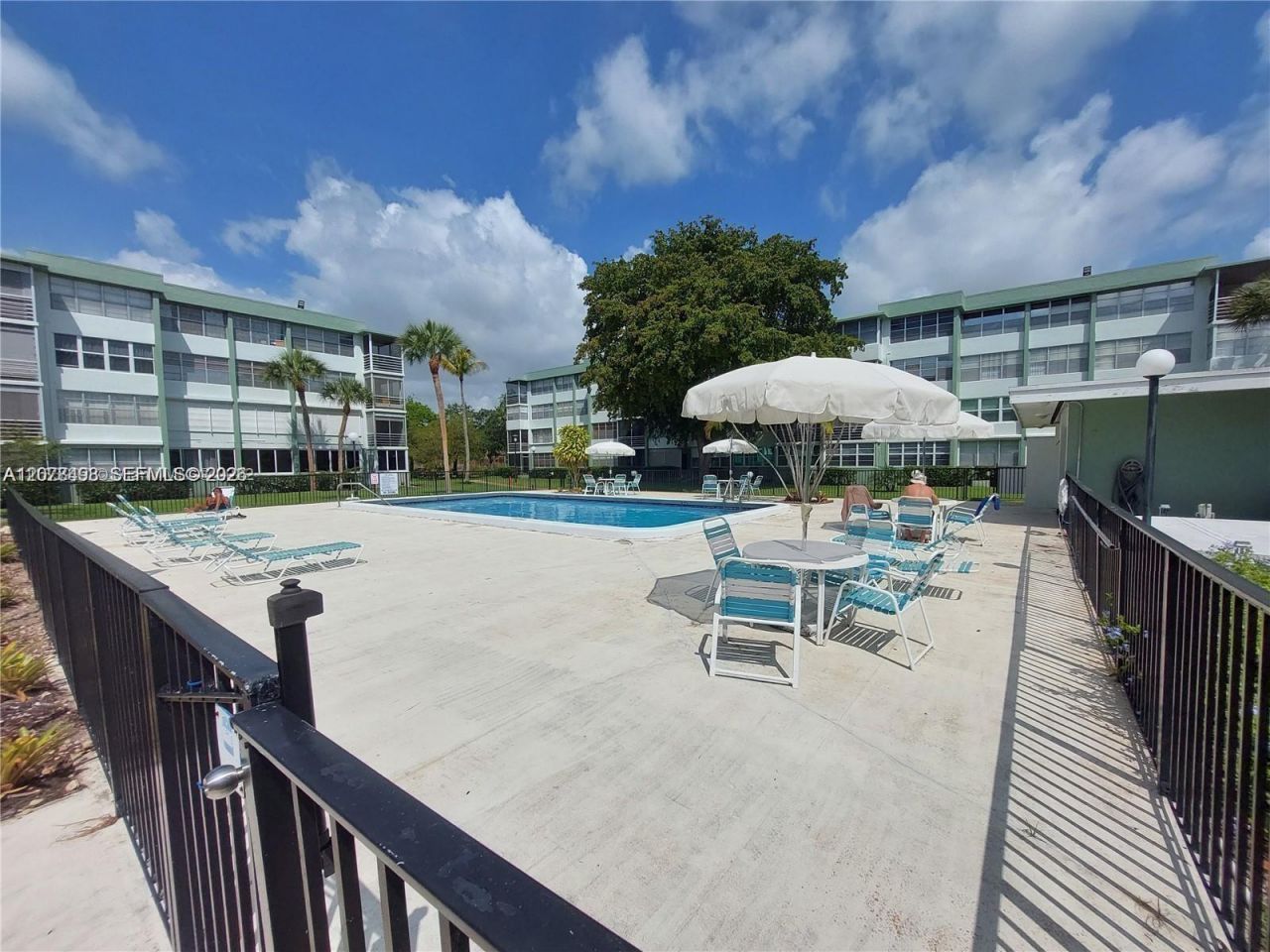 2741 Taft St, Unit 212, Hollywood, FL 33020 Photo