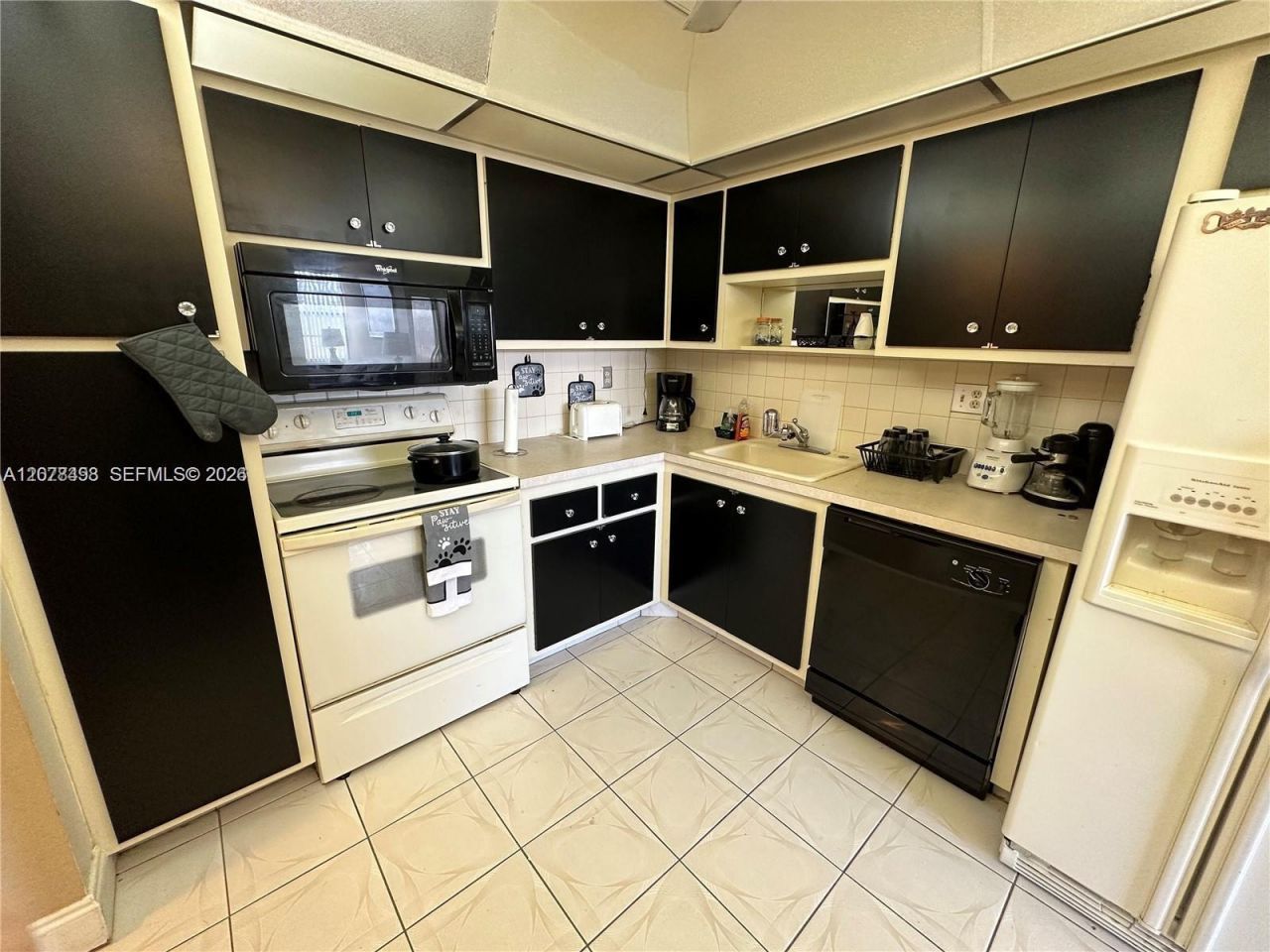 2741 Taft St, Unit 212, Hollywood, FL 33020 Photo